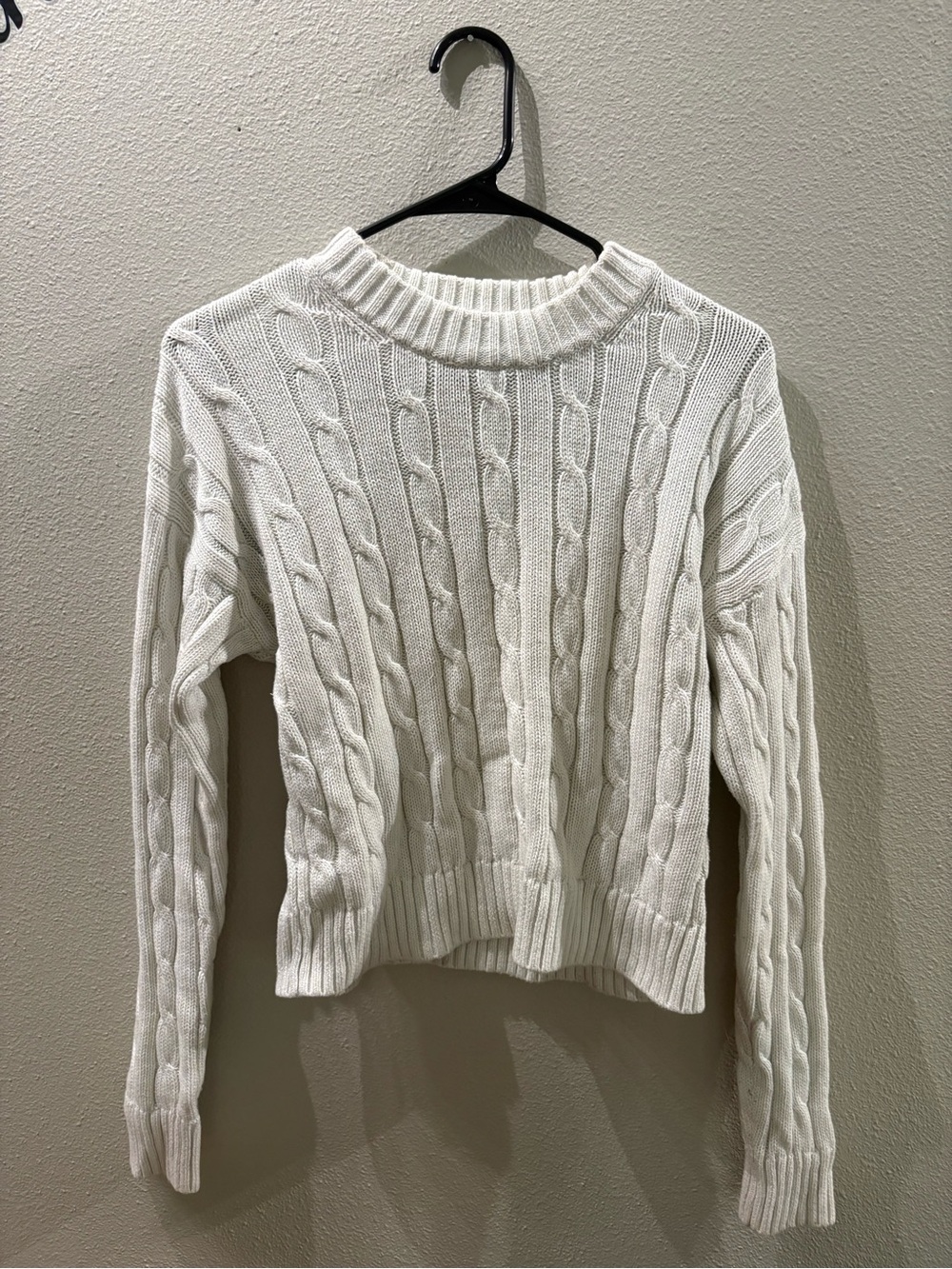 GAP Cream Off White Cable Knit Crewneck Pullover Sweater Size Small